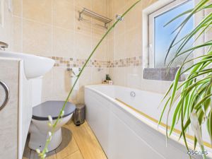 Photo 27- click for photo gallery